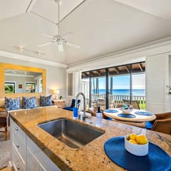 KP13 2nd Floor | Beachfront• Pool • Sunsets