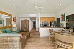 KP9 Beachfront Ocean View | AC • Pool • Modern