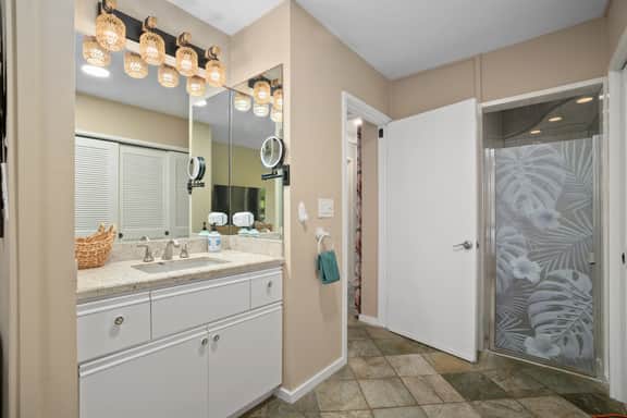 B2 Poipu Makai Oceanview Retreat | AC & Whales