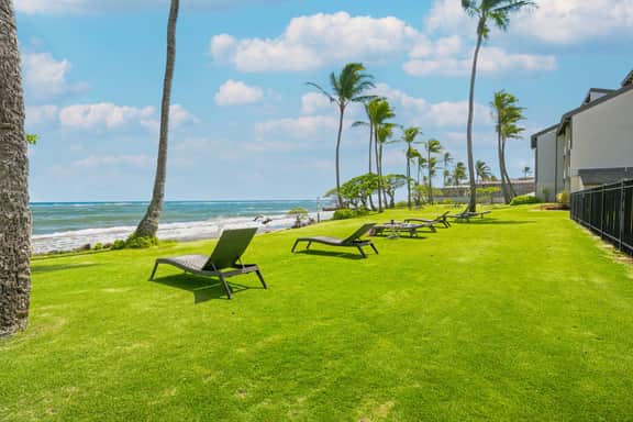 KPS A201 - Oceanfront • AC • Pool • Corner Unit - Image 2