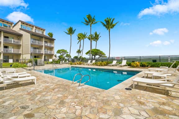 KPS A201 - Oceanfront • AC • Pool • Corner Unit - Image 3